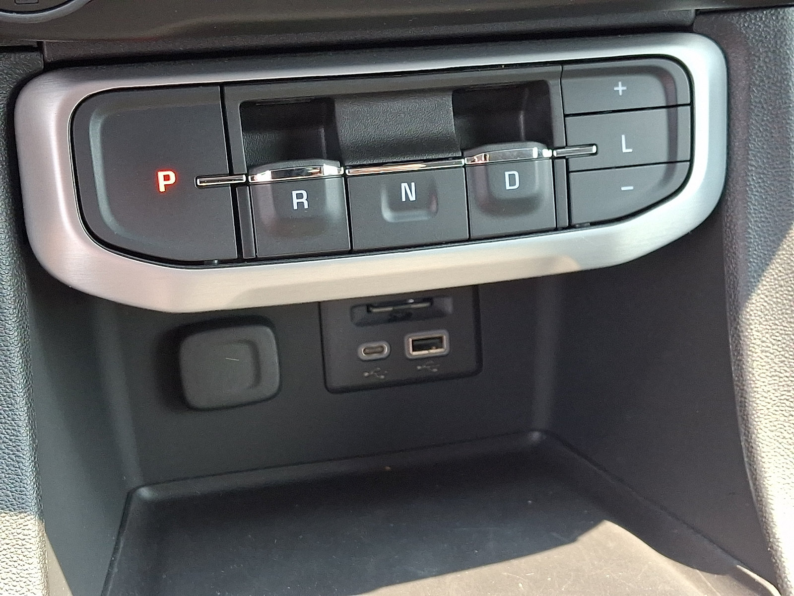 Used 2022 GMC Acadia SLT w/ Preferred Package AWD/4WD image 15