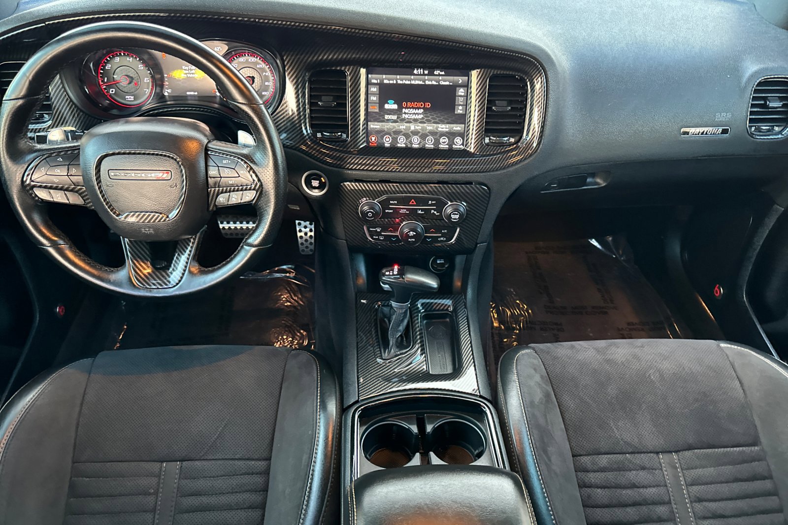 Used 2017 Dodge Charger R/T image 15