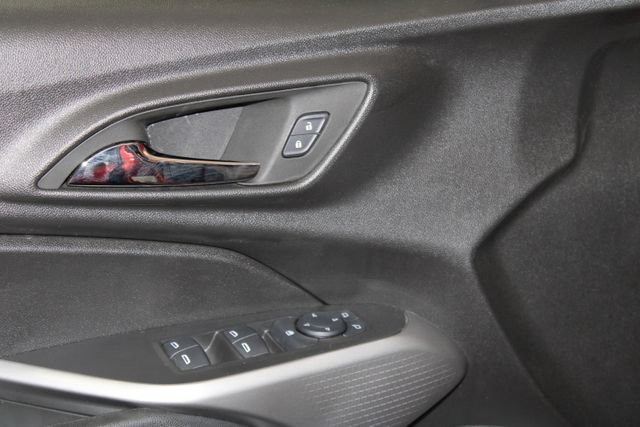 Used 2024 Chevrolet Trax LS FWD image 13