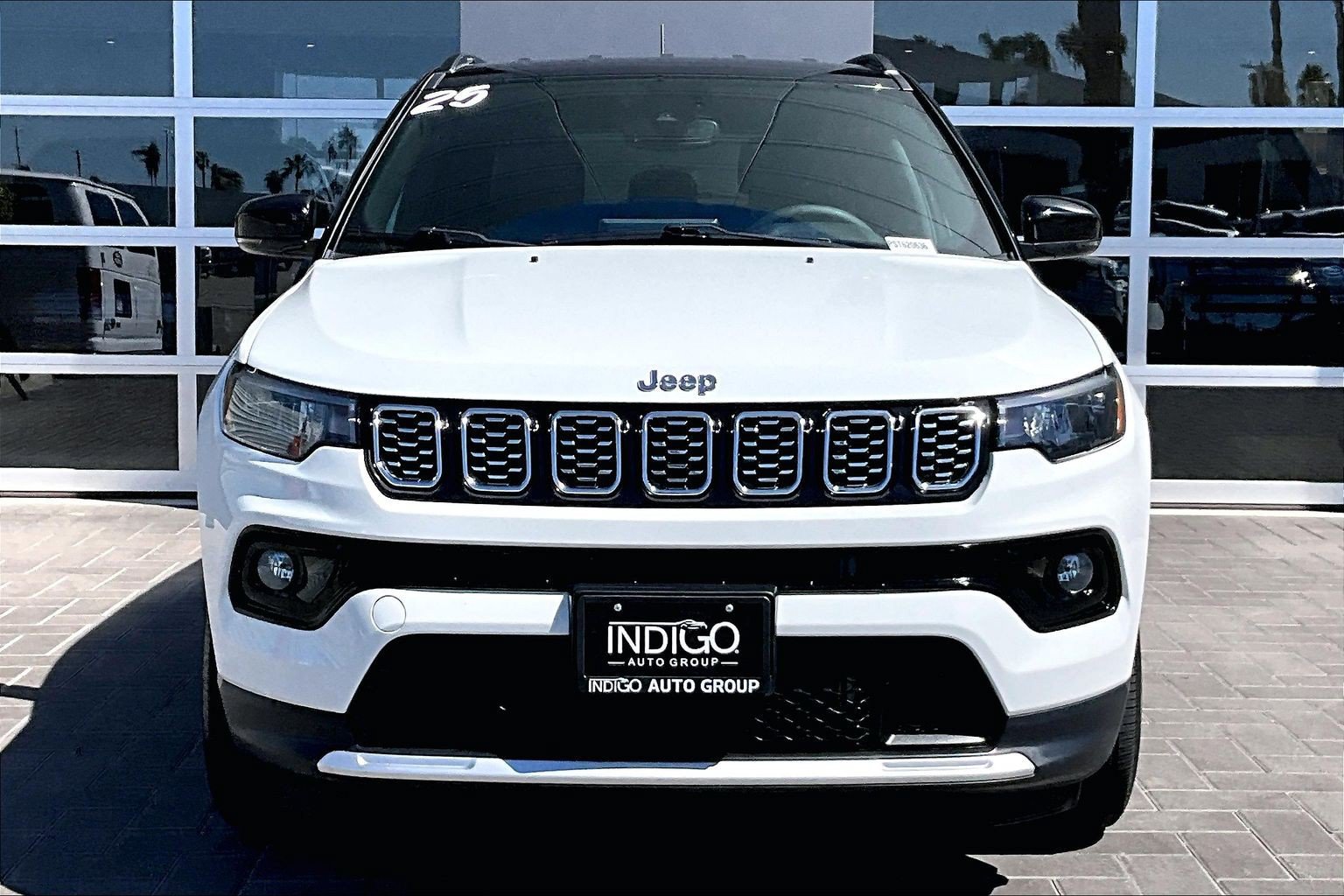 Used 2025 Jeep Compass Limited AWD/4WD image 2