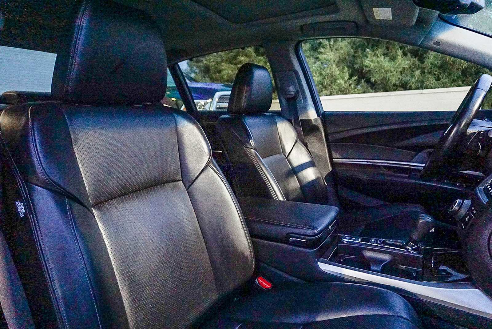 Used 2014 Acura RLX w/ Advance Package image 17