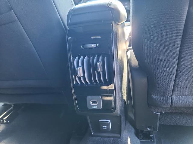 Used 2024 Jeep Compass Sport image 42