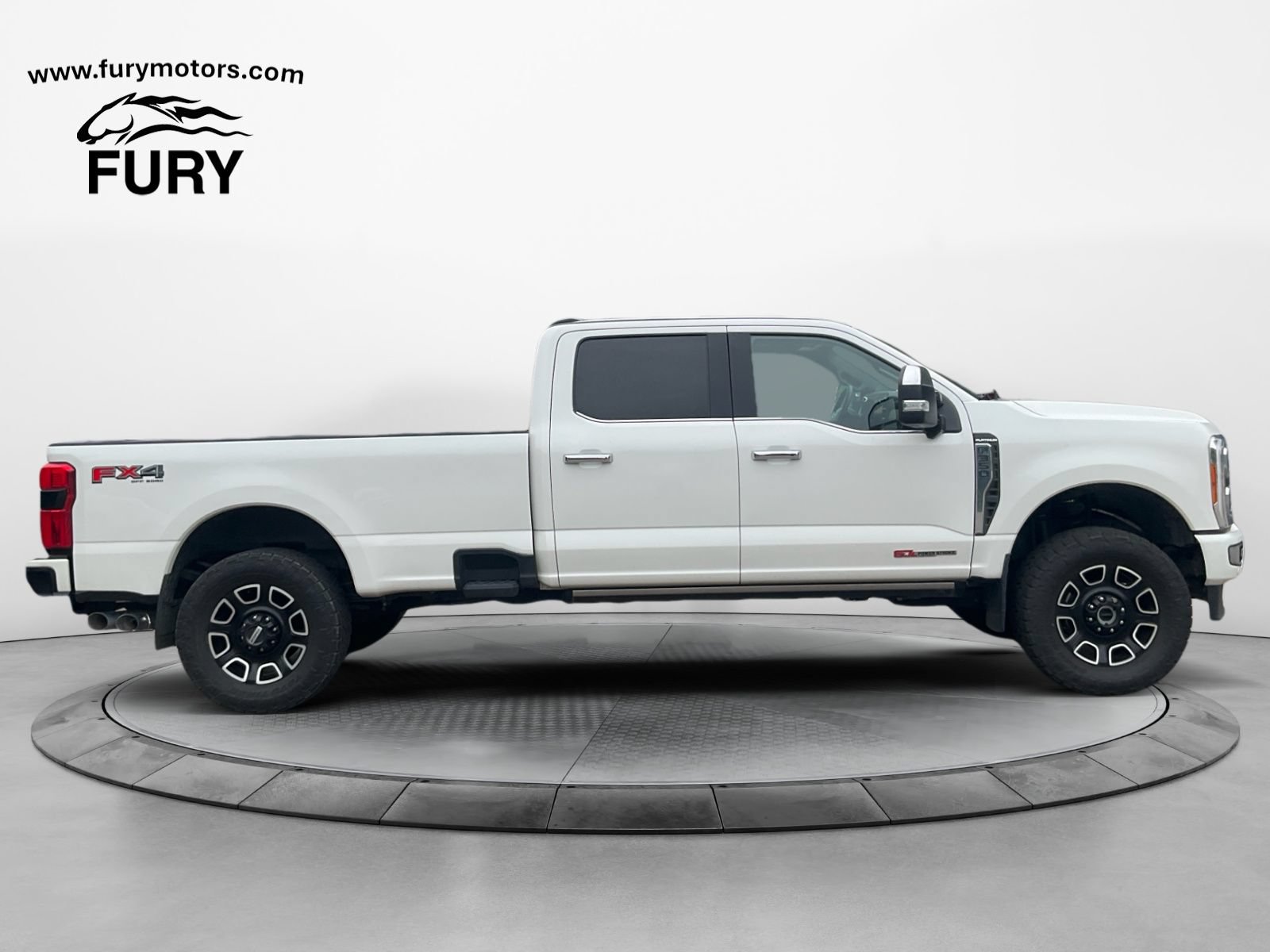 Used 2023 Ford F350 Platinum w/ FX4 Off-Road Package AWD/4WD image 2