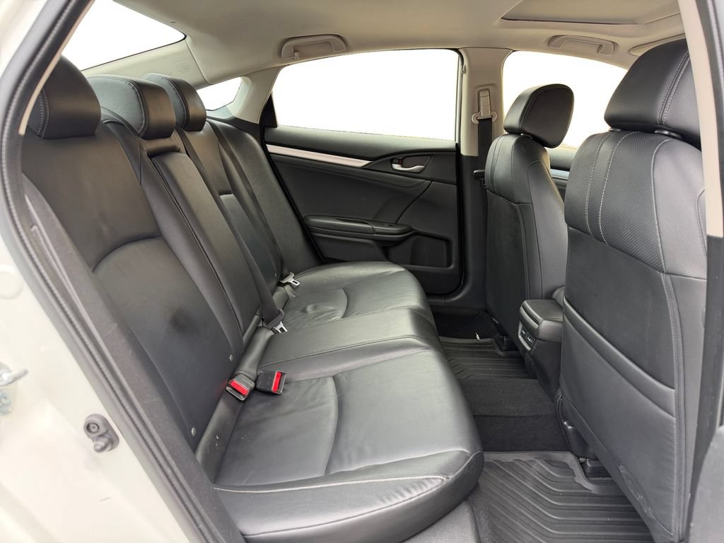 Used 2018 Honda Civic Touring image 20