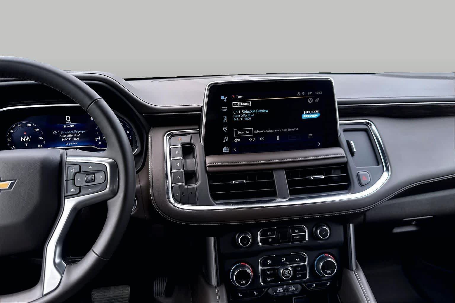 Used 2024 Chevrolet Tahoe LT w/ Luxury Package RWD image 6