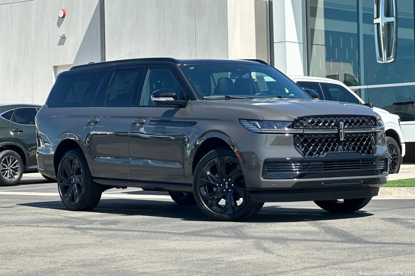 New 2027 Lincoln Navigator L Black Label