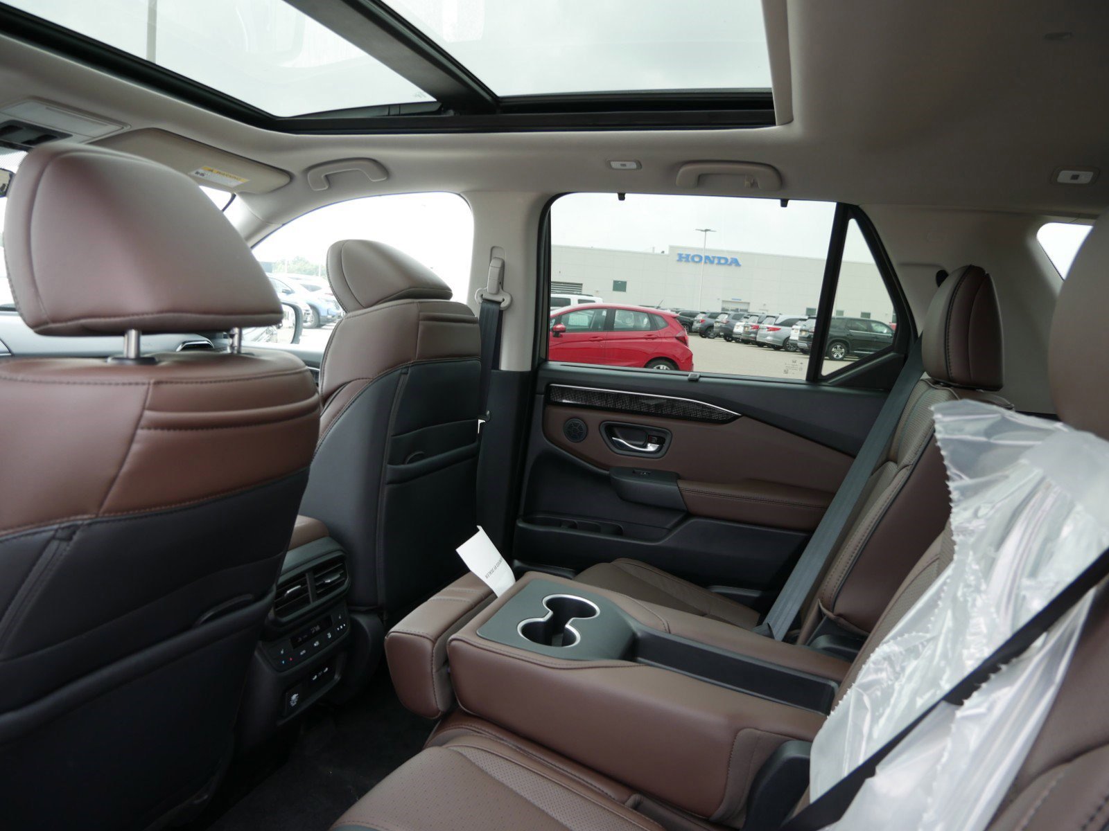 New 2025 Honda Pilot Elite image 6