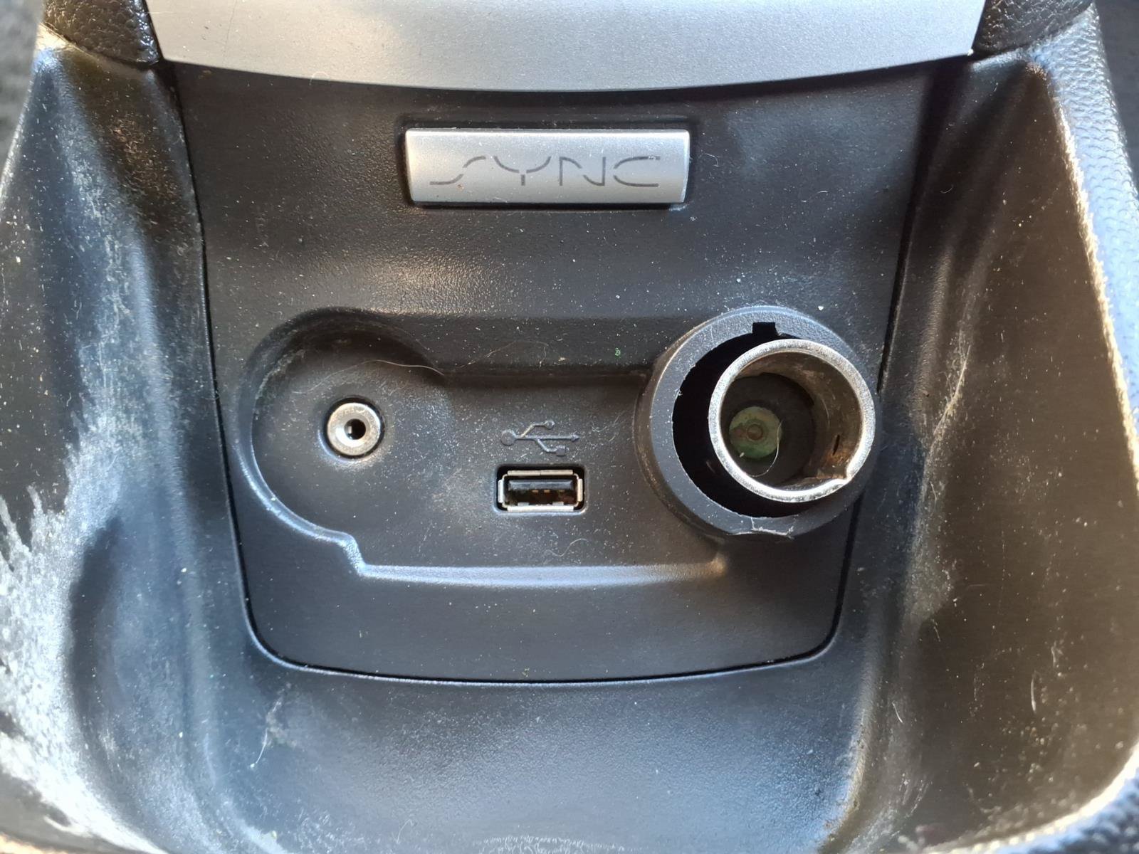 Used 2019 Ford Fiesta SE FWD image 17