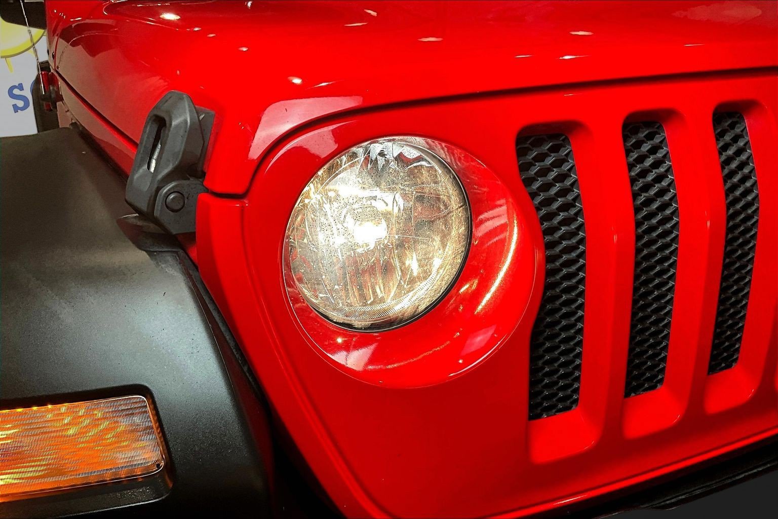 Used 2021 Jeep Wrangler Sport AWD/4WD image 31