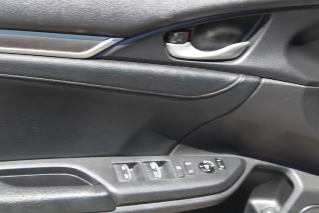 Used 2019 Honda Civic EX-L image 12