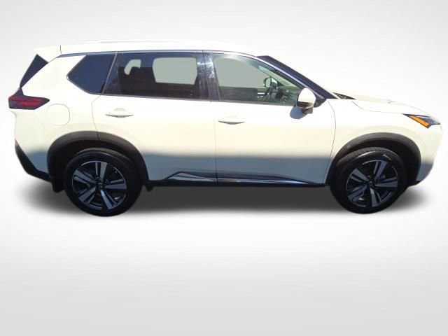 Used 2021 Nissan Rogue SL w/ Premium Package image 8