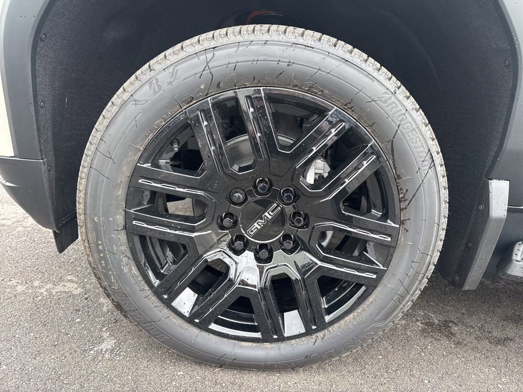 New 2026 GMC Sierra EV Elevation w/ LPO, Elevation Dark Package image 31