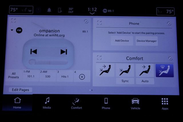 Used 2024 Chrysler Pacifica Touring-L image 37