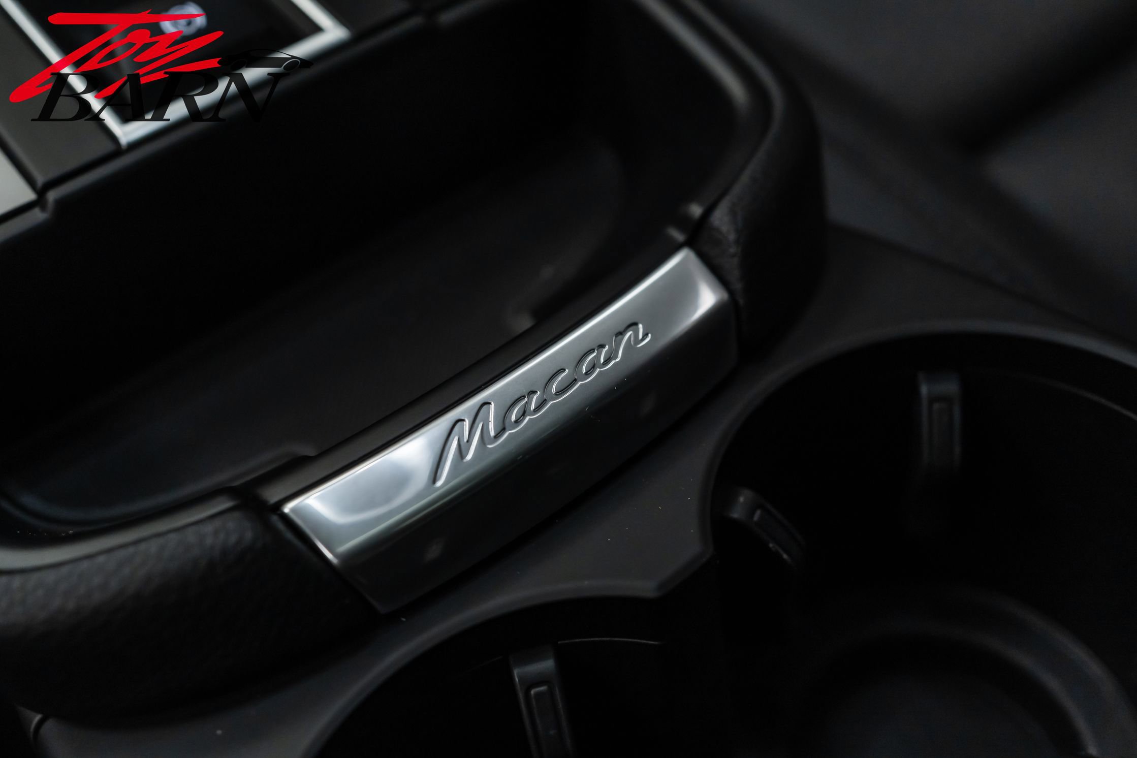 Used 2022 Porsche Macan S image 43