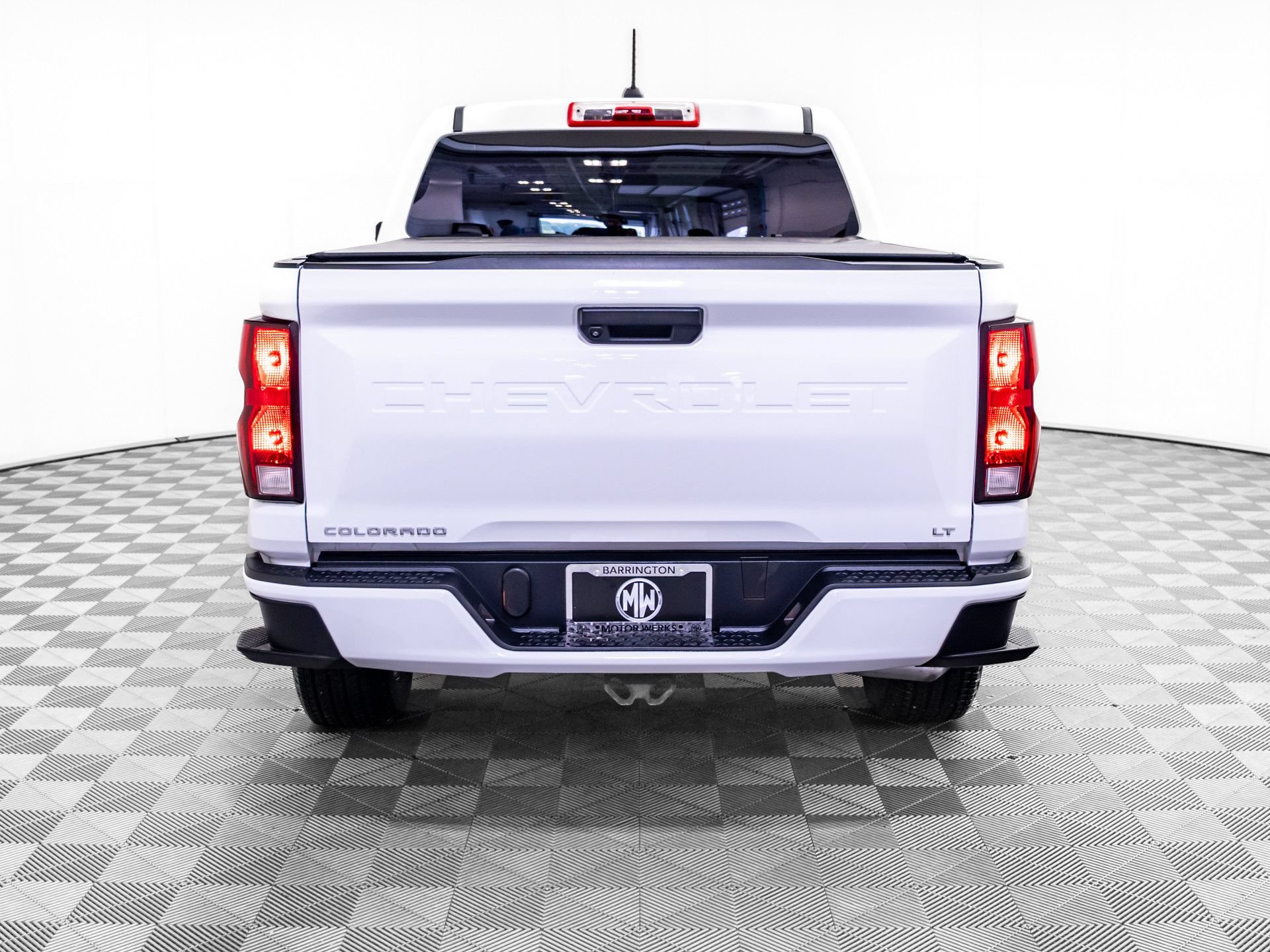Used 2024 Chevrolet Colorado LT RWD image 4