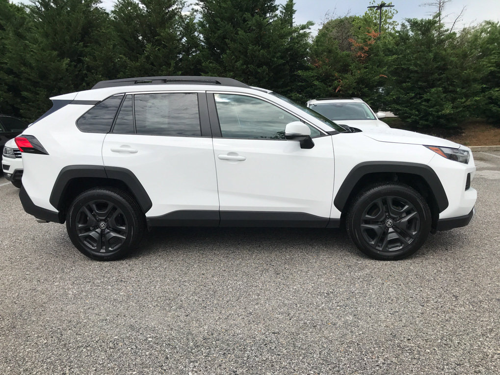 Used 2024 Toyota RAV4 Adventure AWD/4WD image 8