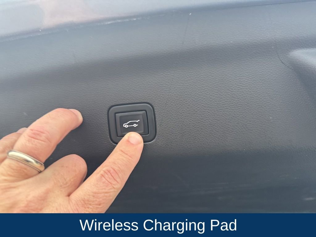 Used 2022 Chevrolet Tahoe Z71 image 9