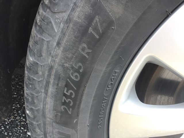 Used 2017 Chrysler Pacifica Touring-L FWD image 18