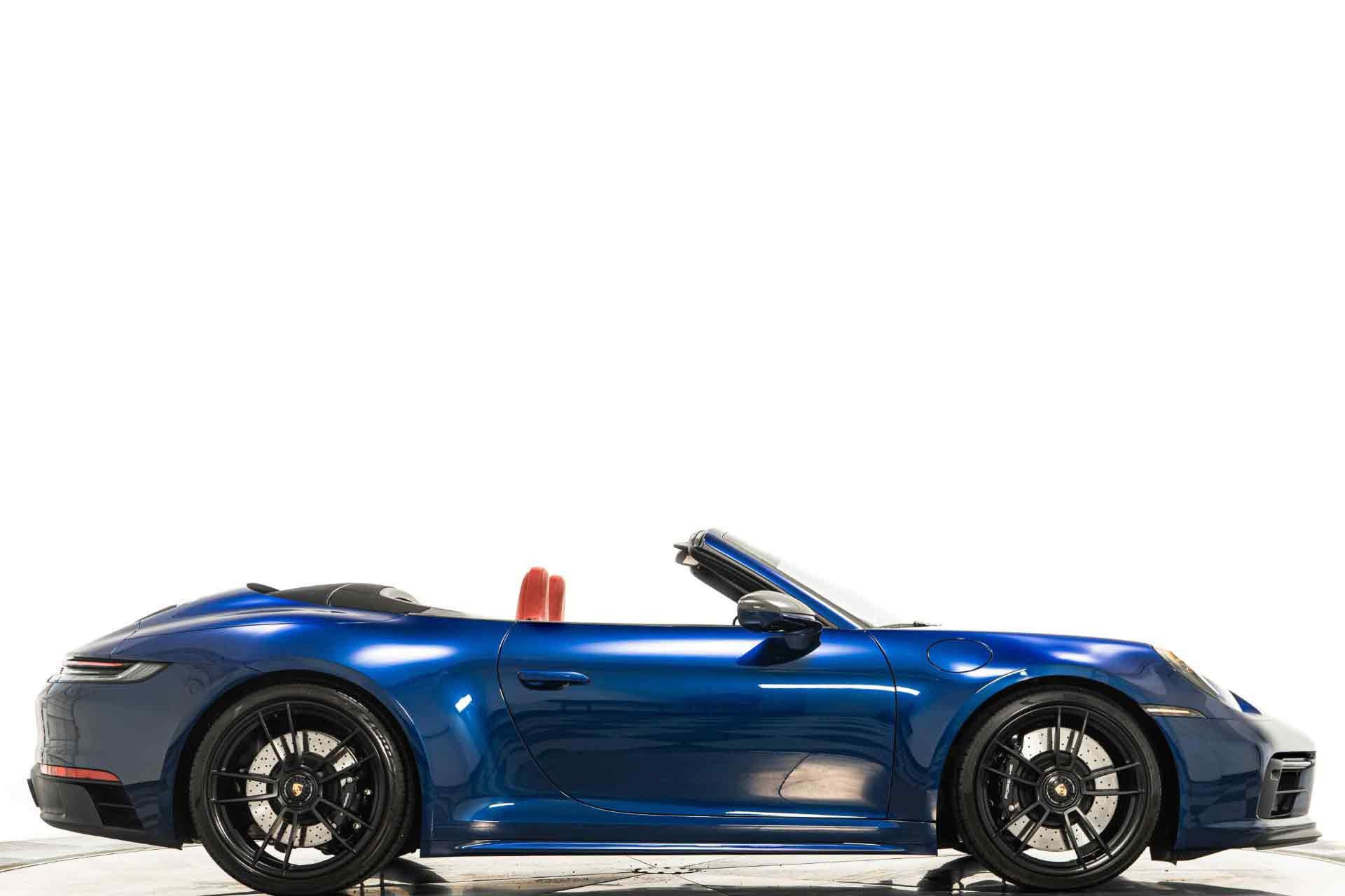 Used 2024 Porsche 911 Carrera GTS image 2