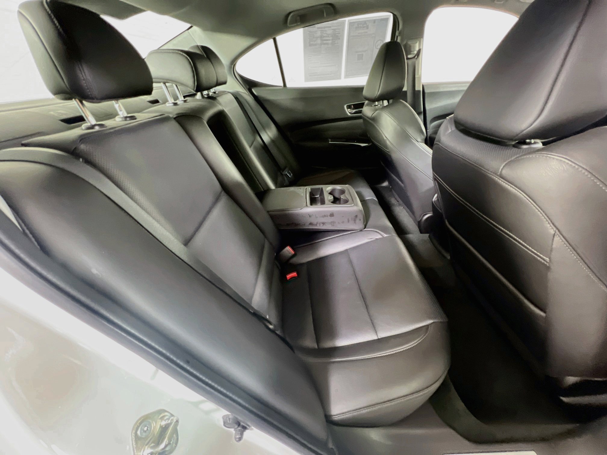 Used 2018 Acura TLX w/ Technology Package FWD image 25