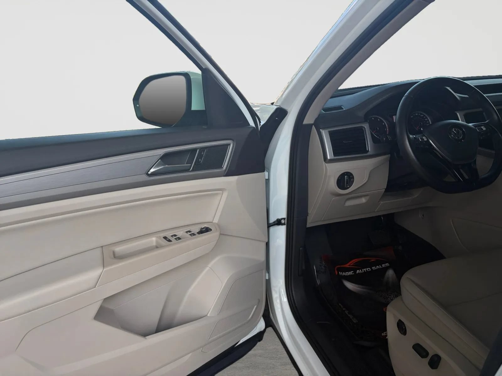 Used 2019 Volkswagen Atlas SE AWD/4WD image 11