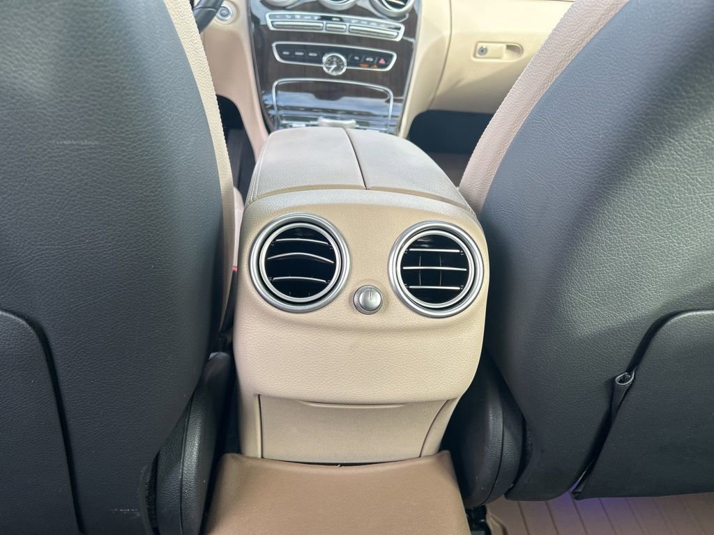 Used 2021 Mercedes-Benz C 300 Sedan image 22