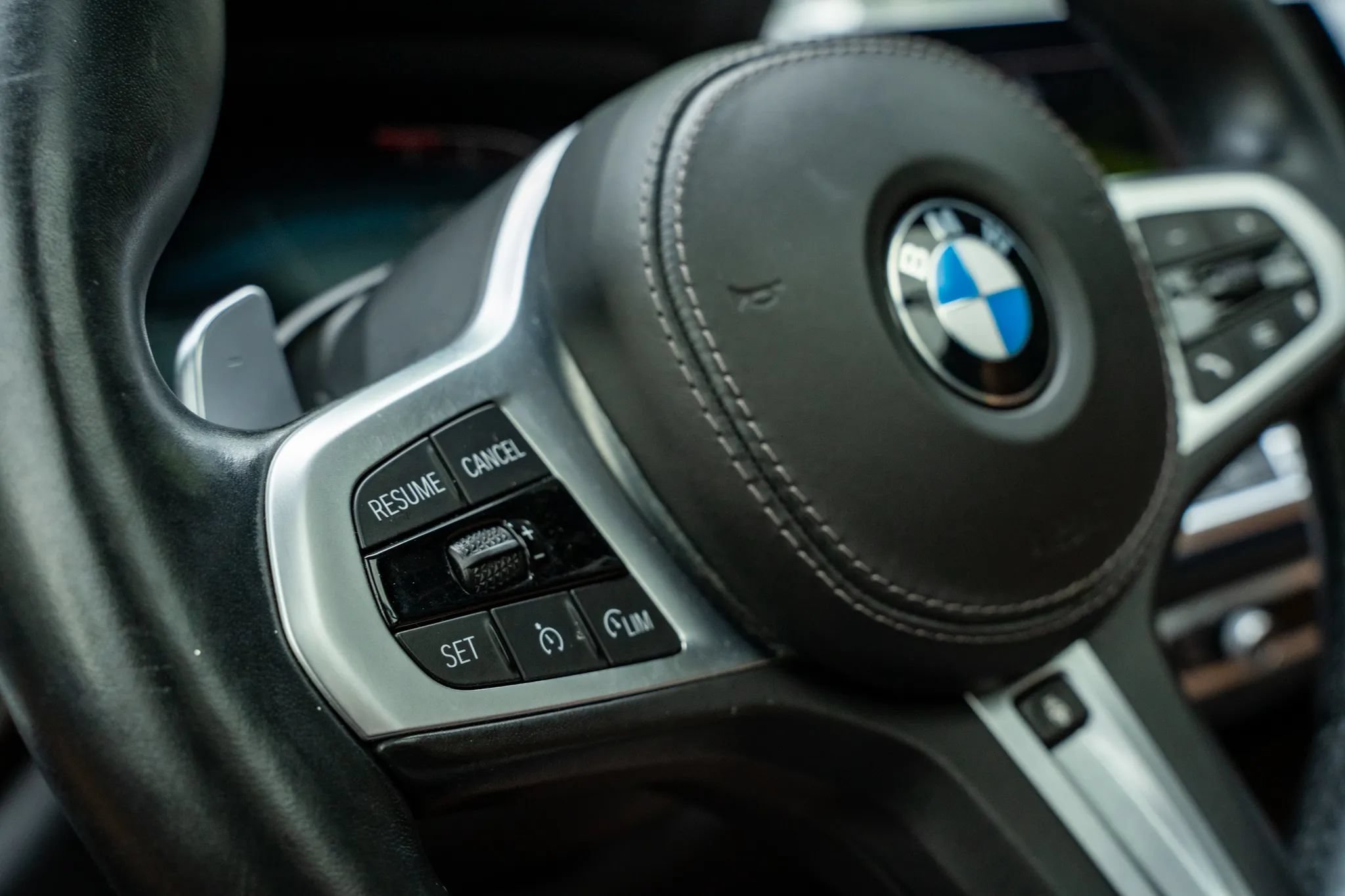 Used 2019 BMW X5 xDrive40i w/ M Sport Package AWD/4WD image 26