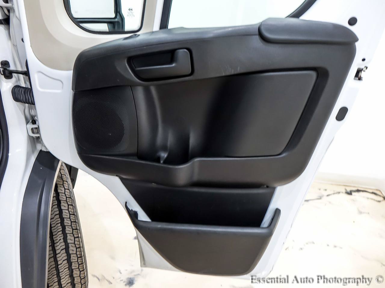 Used 2018 RAM ProMaster 3500 w/ Mopar Trailer Tow Group FWD image 19