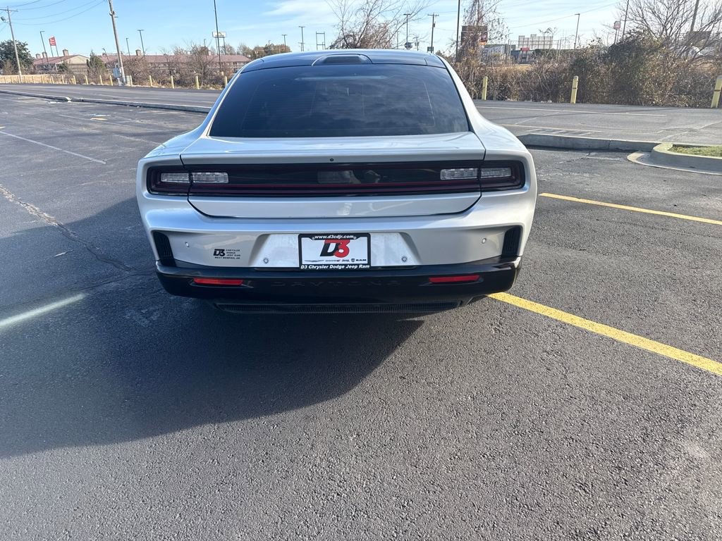 Used 2024 Dodge Charger R/T w/ Plus Group image 9