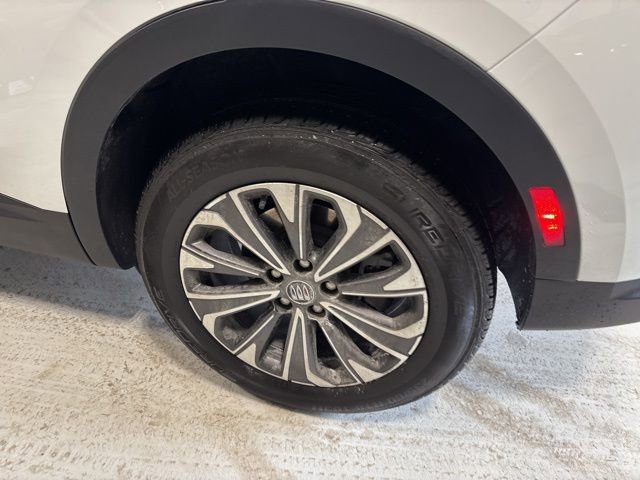 Used 2024 Buick Envision Preferred image 8