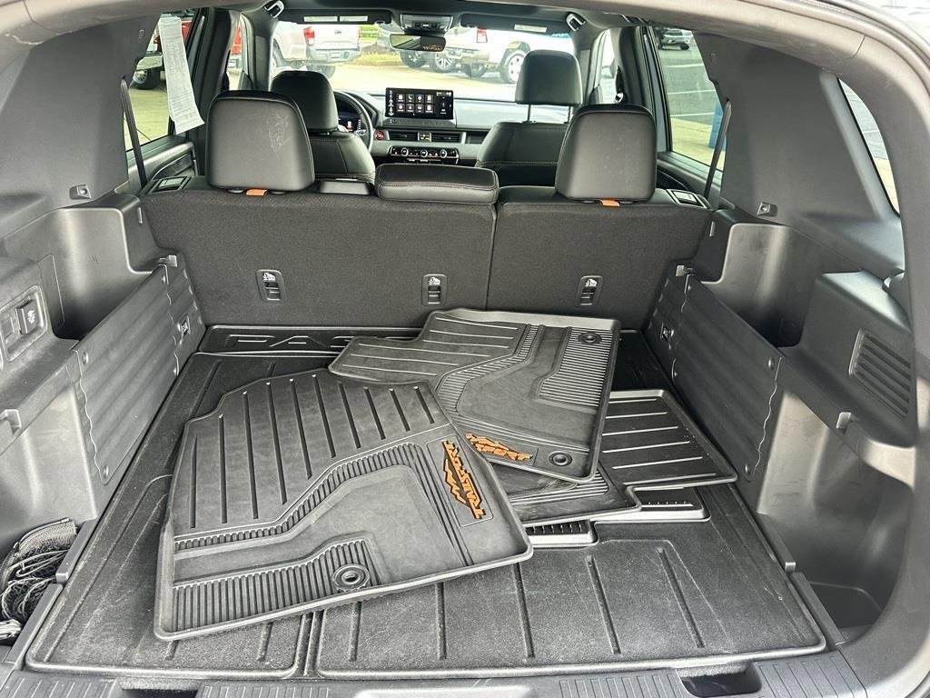 Used 2026 Honda Passport TrailSport image 9