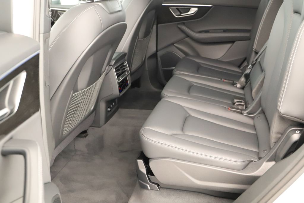 New 2026 Audi Q7 2.0T Premium Plus AWD/4WD image 33