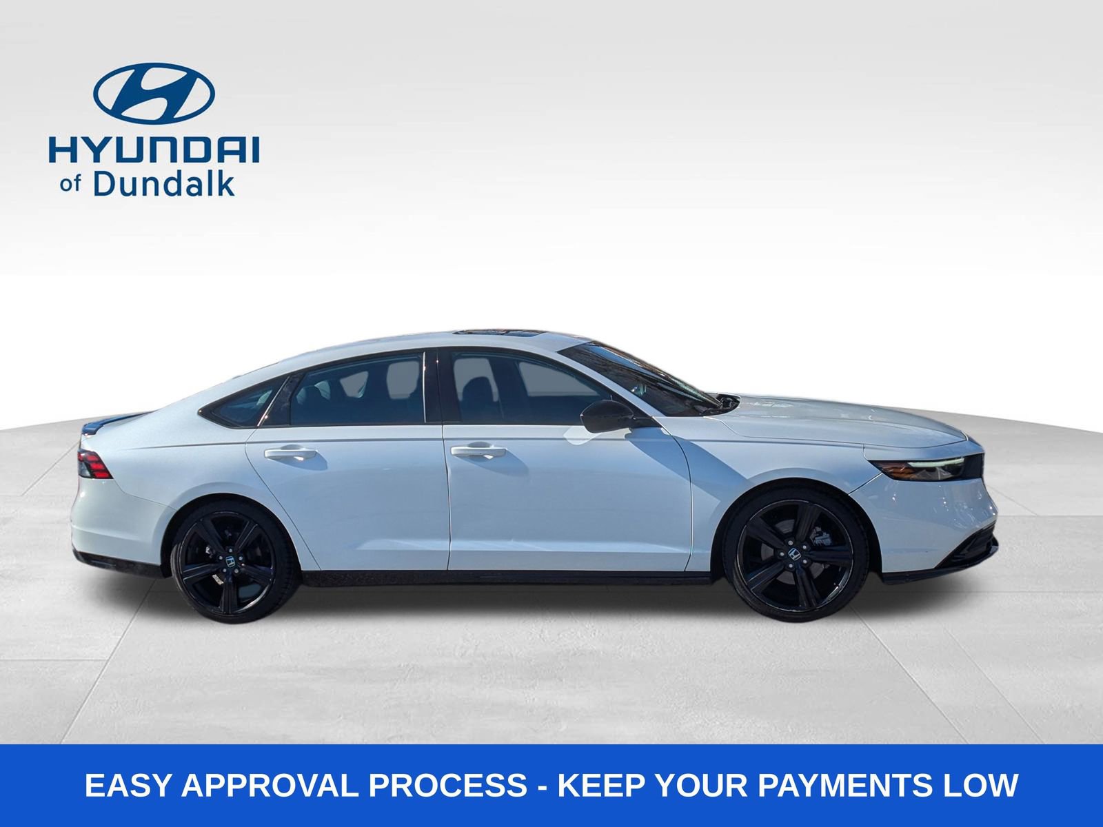 Used 2023 Honda Accord Sport image 9