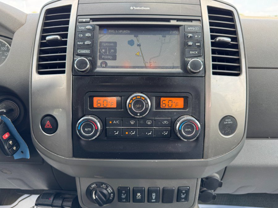 Used 2014 Nissan Frontier SV AWD/4WD image 22