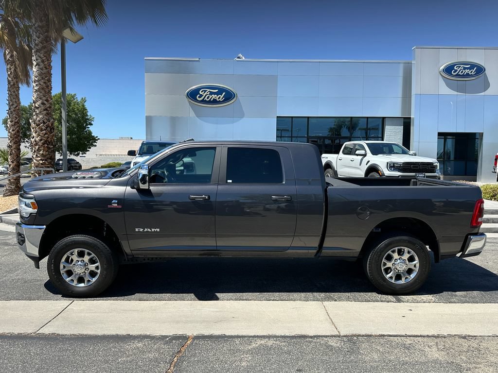 Used 2023 RAM 3500 Laramie AWD/4WD image 3