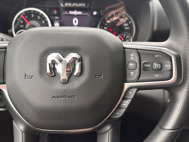 New 2026 RAM 1500 Express AWD/4WD image 20