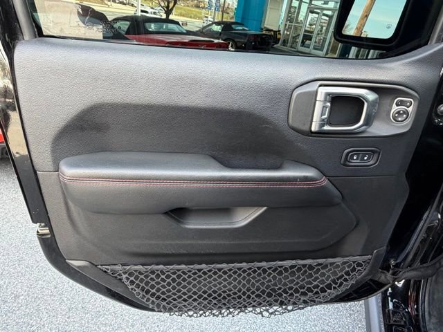 Used 2018 Jeep Wrangler Unlimited Rubicon AWD/4WD image 27