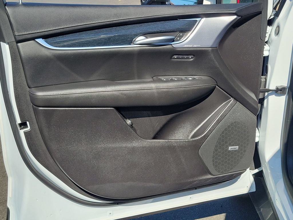 Certified 2024 Cadillac XT5 Premium Luxury FWD image 22