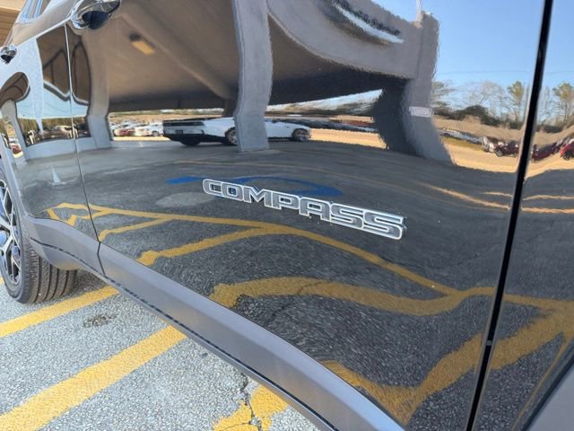 New 2026 Jeep Compass Limited AWD/4WD image 9