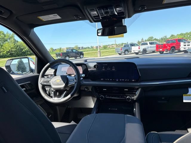 New 2026 Chevrolet Suburban Premier w/ Sun And Tow Package AWD/4WD image 38