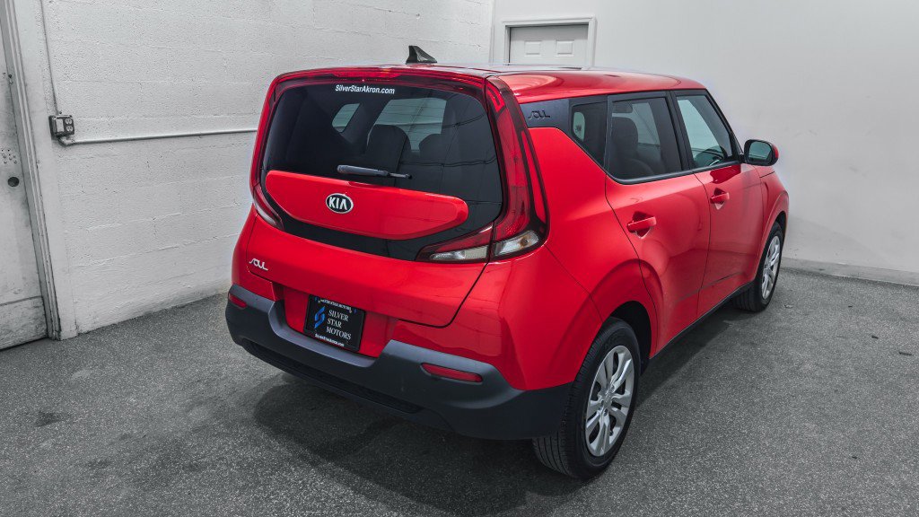 Used 2021 Kia Soul LX image 8