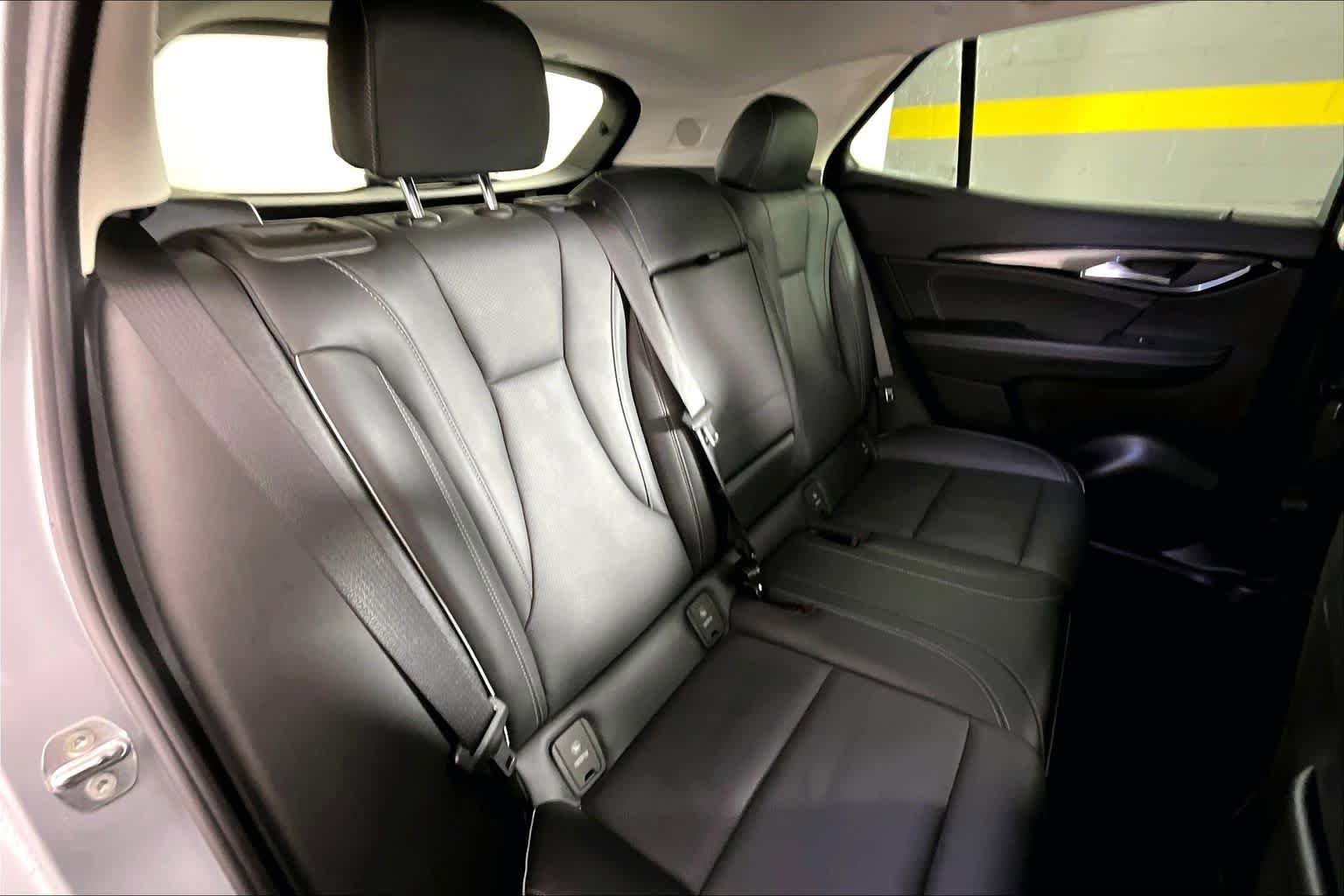 Used 2023 Buick Envision Essence FWD image 20