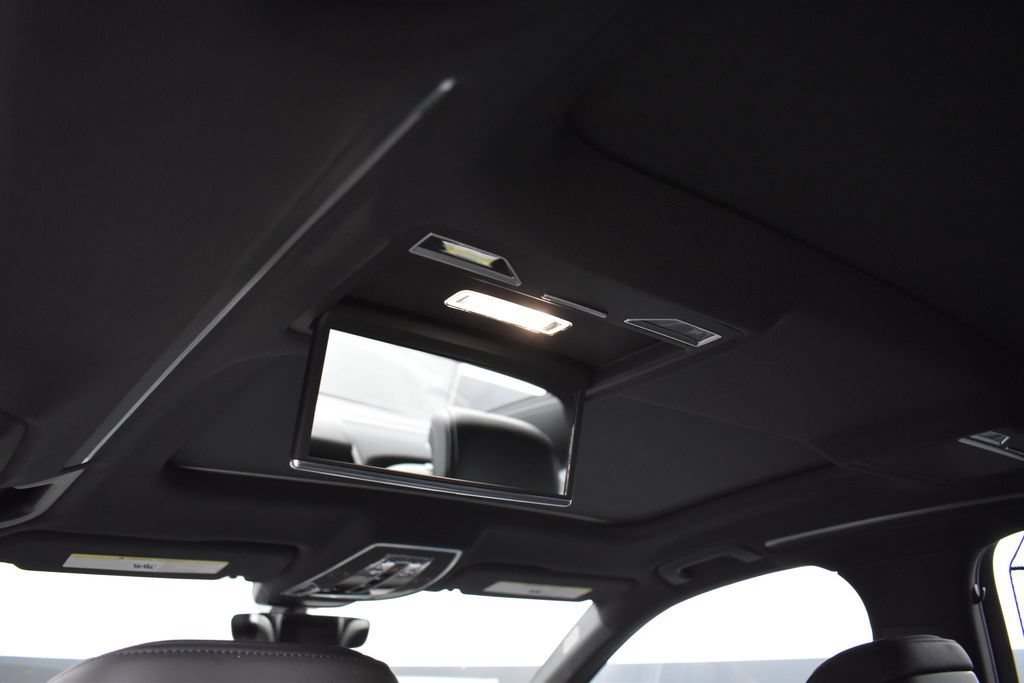 New 2026 Audi A8 L 3.0T AWD/4WD image 21