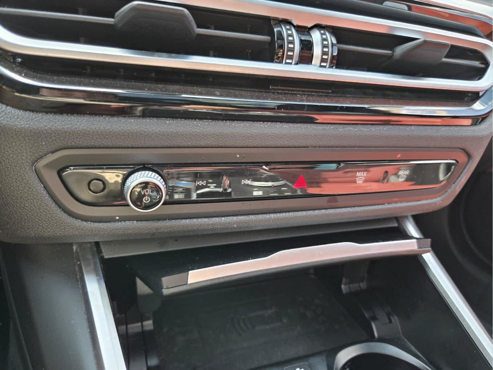 Certified 2023 BMW i4 eDrive35 w/ Premium Package RWD image 29