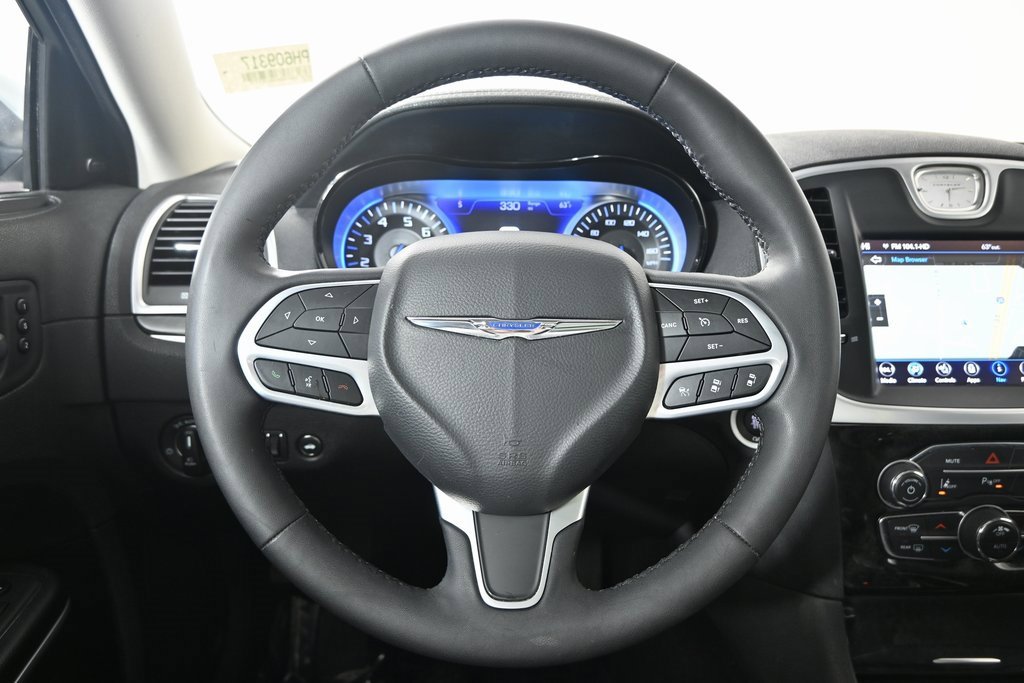 Used 2023 Chrysler 300 Touring L w/ Popular Equipment Group image 38