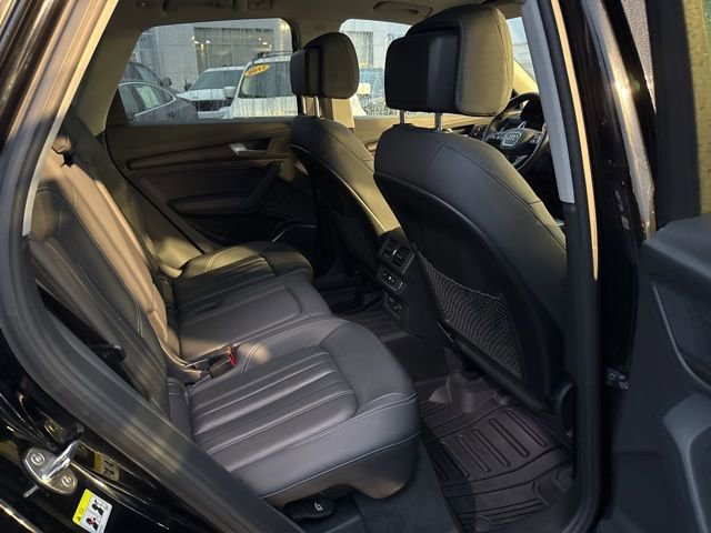 Used 2021 Audi Q5 2.0T Premium Plus w/ Premium Plus Package image 24