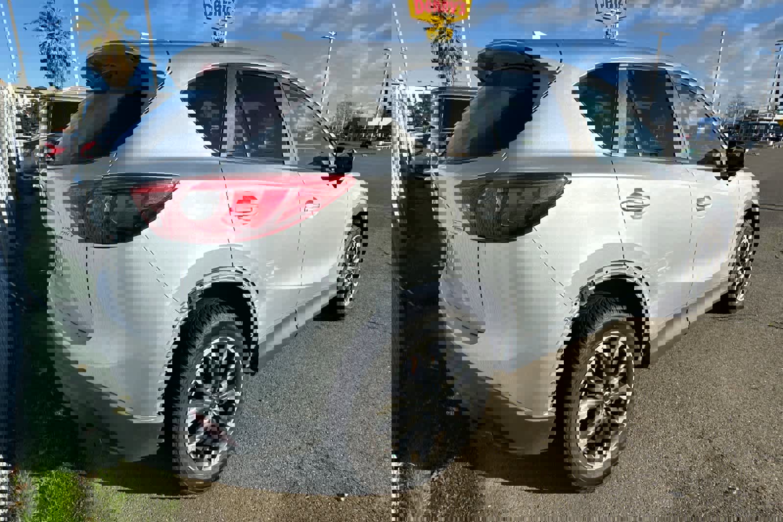 Used 2016 MAZDA CX-5 Grand Touring image 2