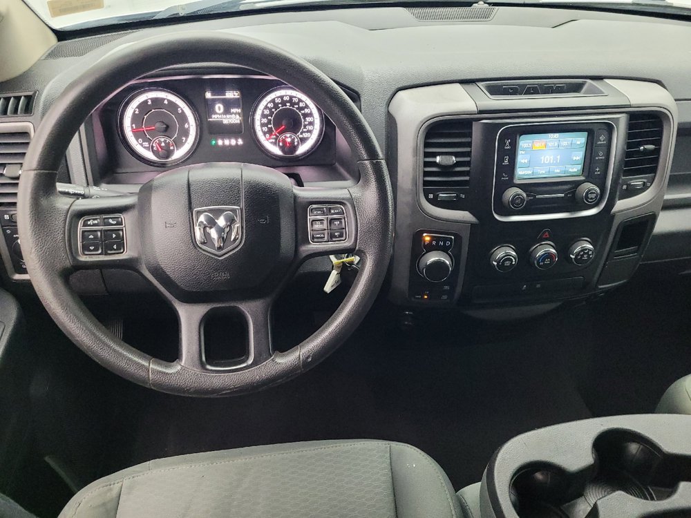 Used 2018 RAM 1500 Express AWD/4WD image 22