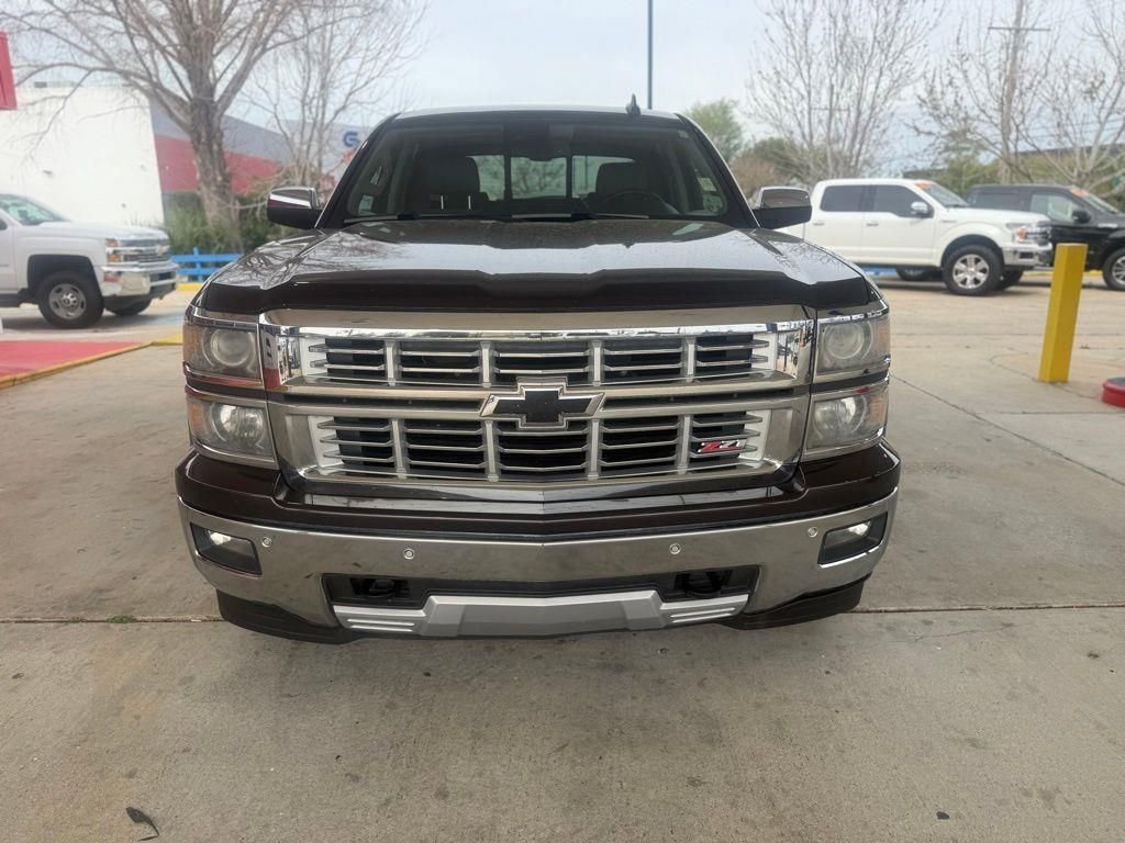 Used 2015 Chevrolet Silverado 1500 LTZ Z71 w/ LTZ Plus Package AWD/4WD image 8