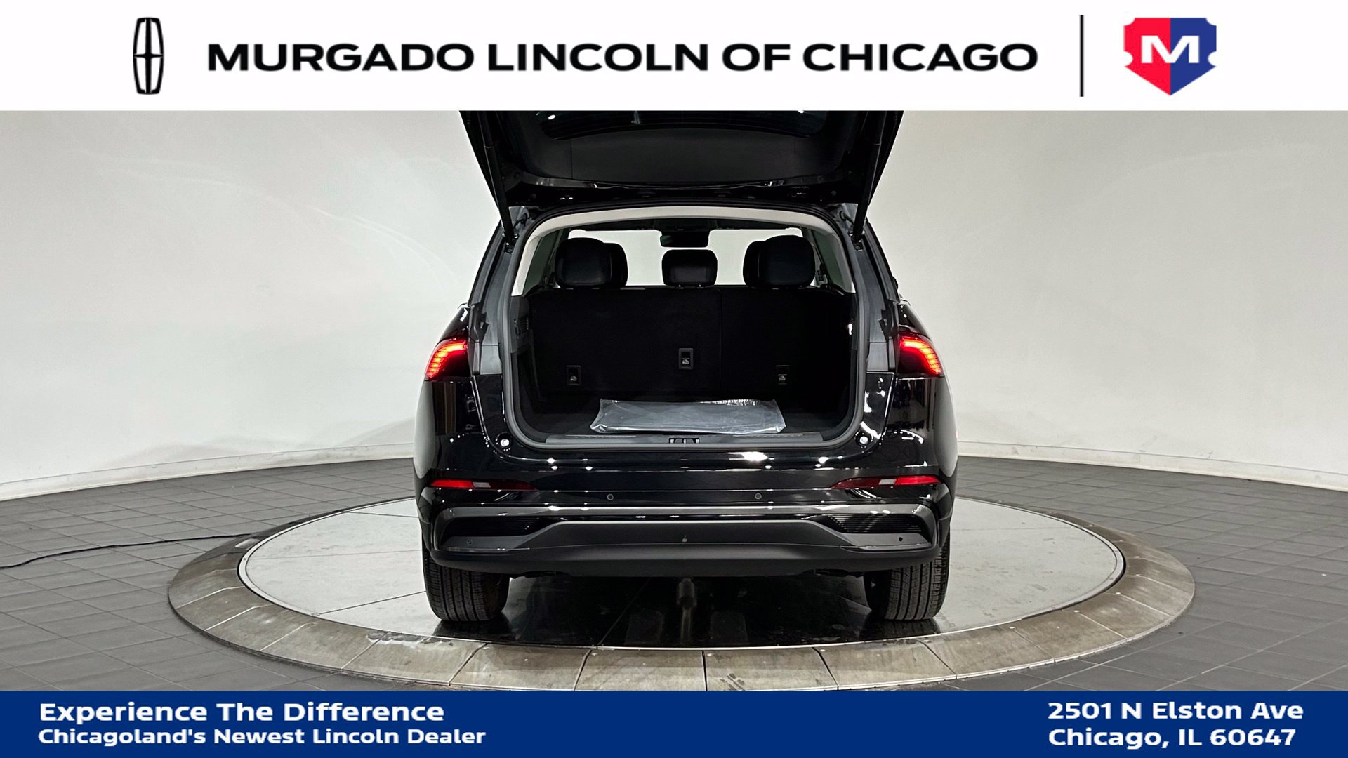 Certified 2026 Lincoln Nautilus Premier w/ Jet Appearance Package AWD/4WD image 28